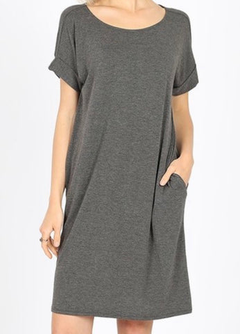 Rolled Short Sleeves Round Neck Dress with Pockets